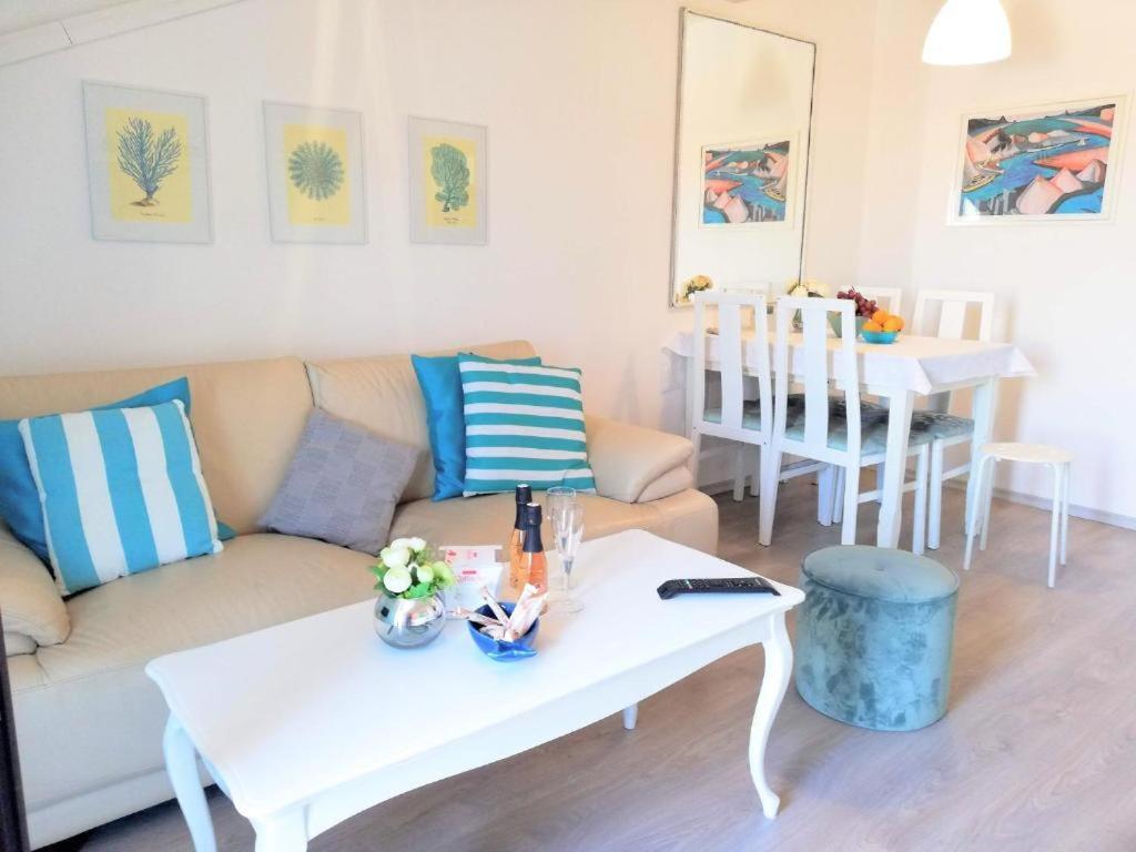 Deep Blue Apartment Пореч Экстерьер фото